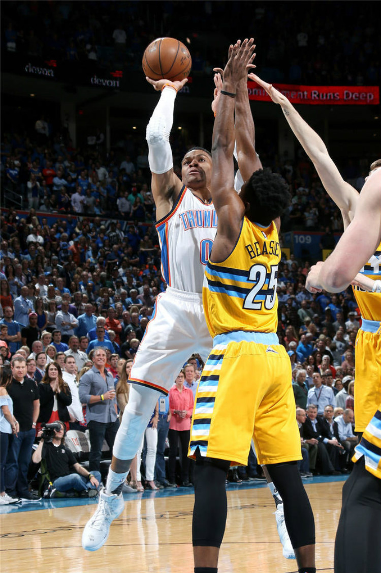 延续比赛悬 延续比赛悬