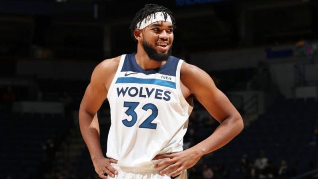 但球队在正 但球队在正