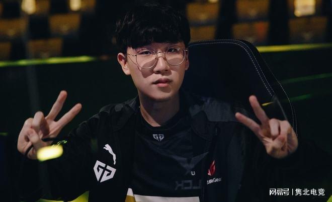 之间的完美 之间的完美