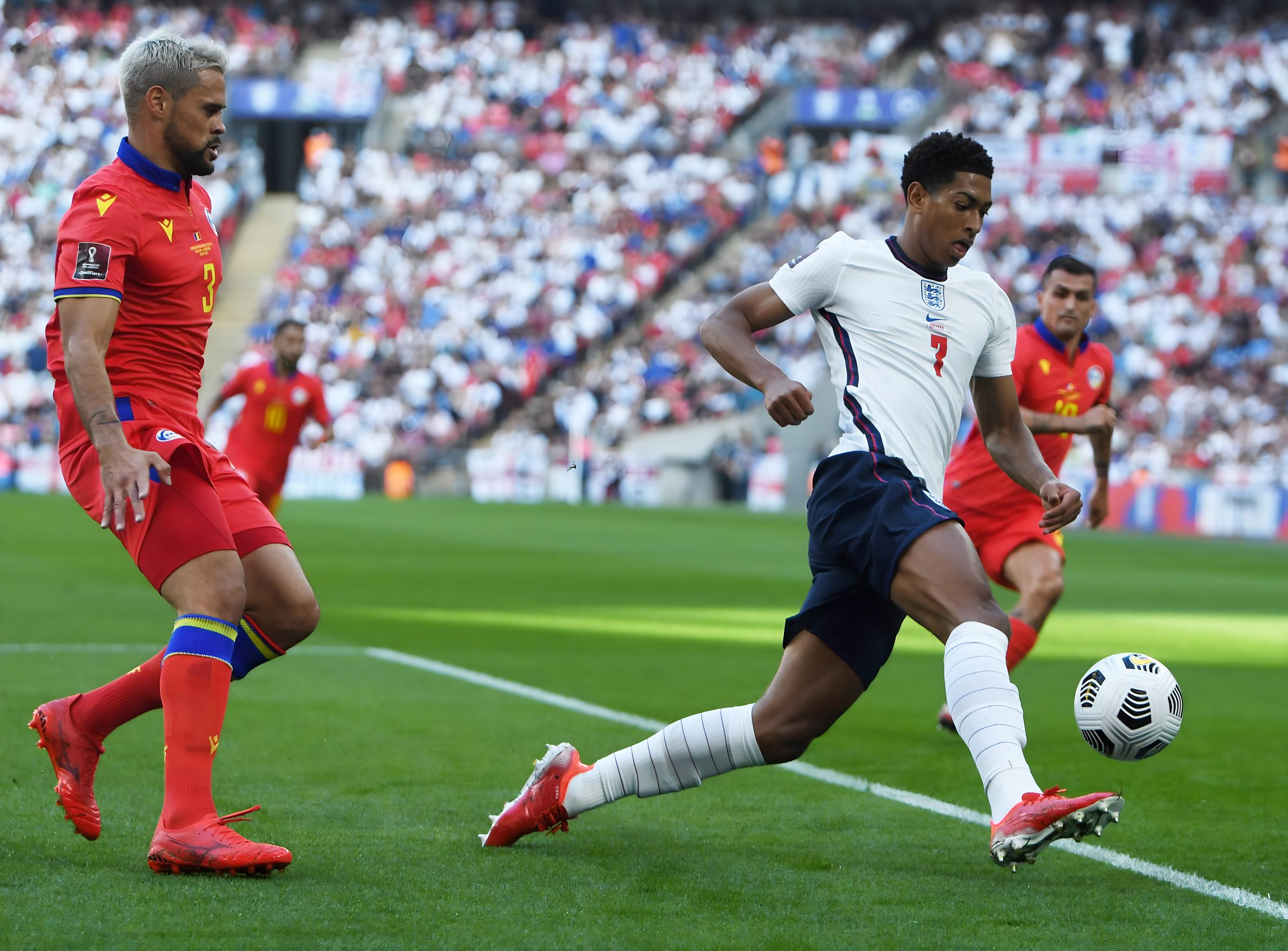 出双方技战 出双方技战